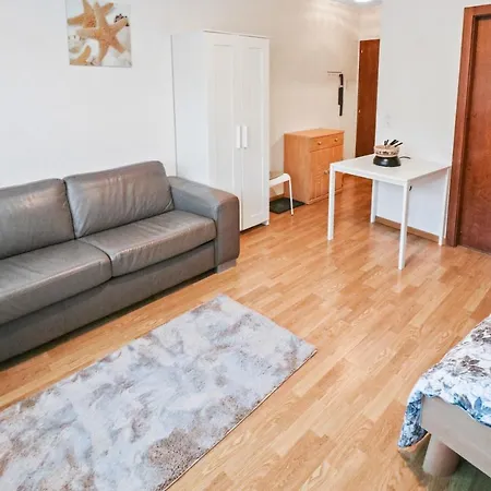 Cosy Au Centre De Διαμέρισμα Κρανς Μοντάνα